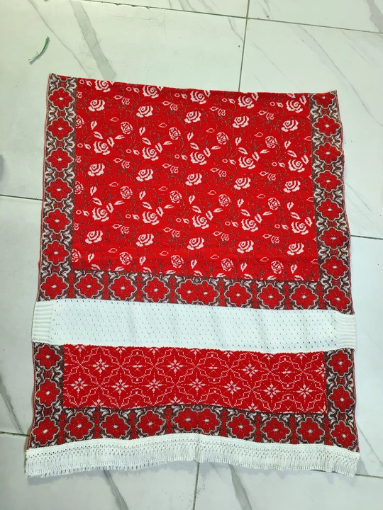 Knitting shawls, white patta shawl, latest shawl uploaded by business on 7/23/2023