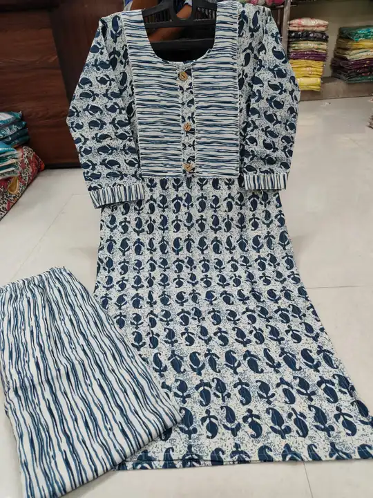 Post image *KURTI PLAZO SETS*

COTTON FABRIC

SIZE=M TO XXL SET WISE

MIN ORDER=100 PIECES

*RATE=255/-*😍

BOOKING STARTED

BOOK FAST BEFORE STOCK OUT
