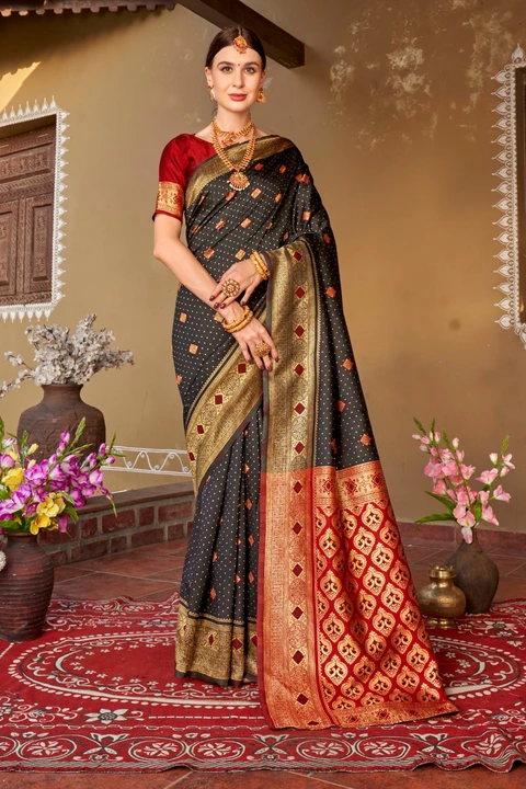 Banarasi silk saree  uploaded by V4mfashions on 7/24/2023