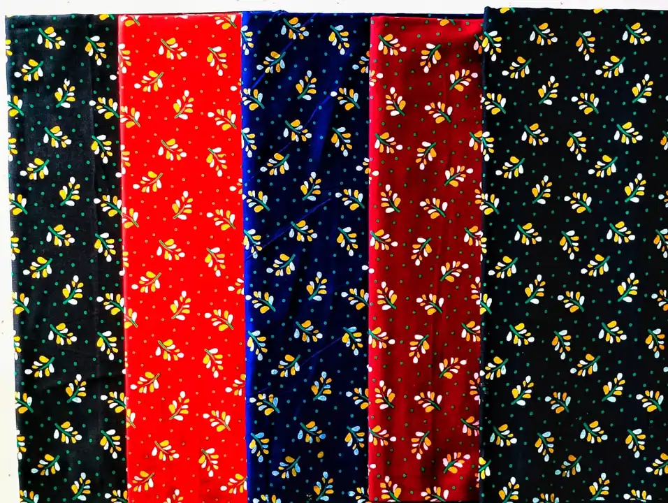 Post image I want 50 pieces of Nighty fabric 3 mtr cut in cotton  at a total order value of 5000. Please send me price if you have this available.