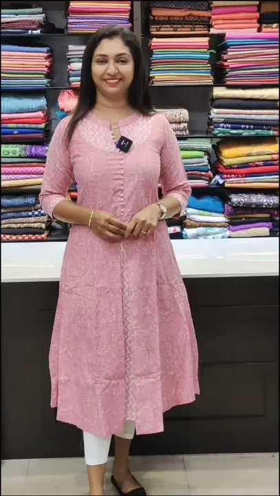 Cottan kurti with poket  uploaded by business on 7/25/2023