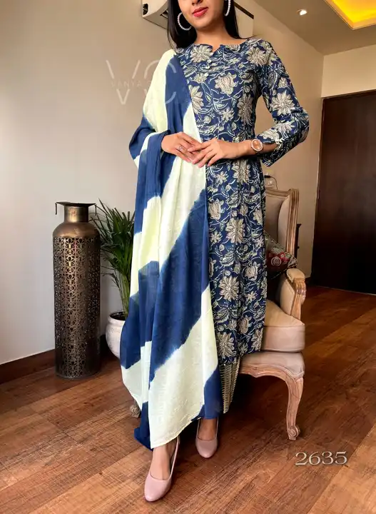 Kurti with malmal dupatta  uploaded by PANIHARI COLLECTION CENTRE on 7/25/2023