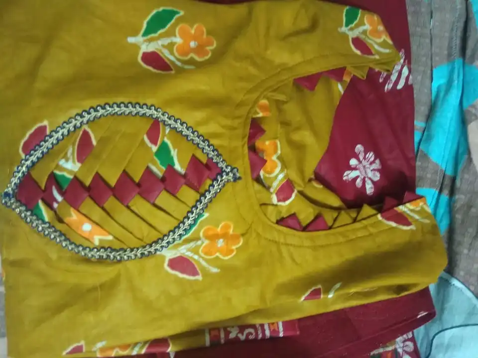 Ladies dresses  uploaded by Narayanpet tailoring and yarn work on 7/25/2023