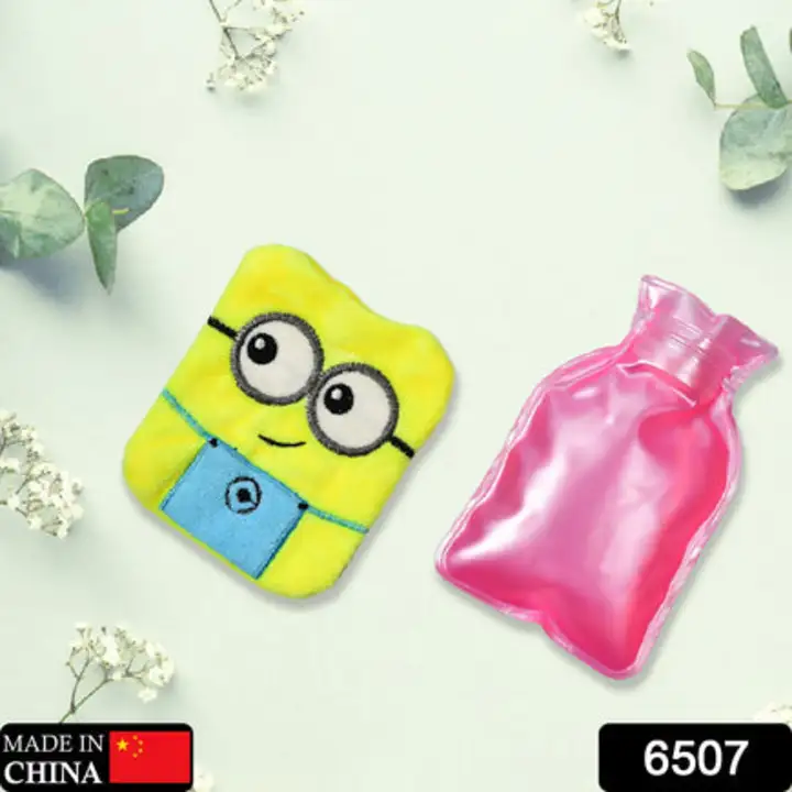 6507 2Eye Minions small Hot Water Bag with... uploaded by DeoDap on 7/26/2023