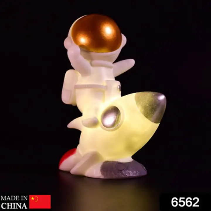 6562 Space Astronaut Figurines Resin Crafts Mini Figure... uploaded by DeoDap on 7/26/2023