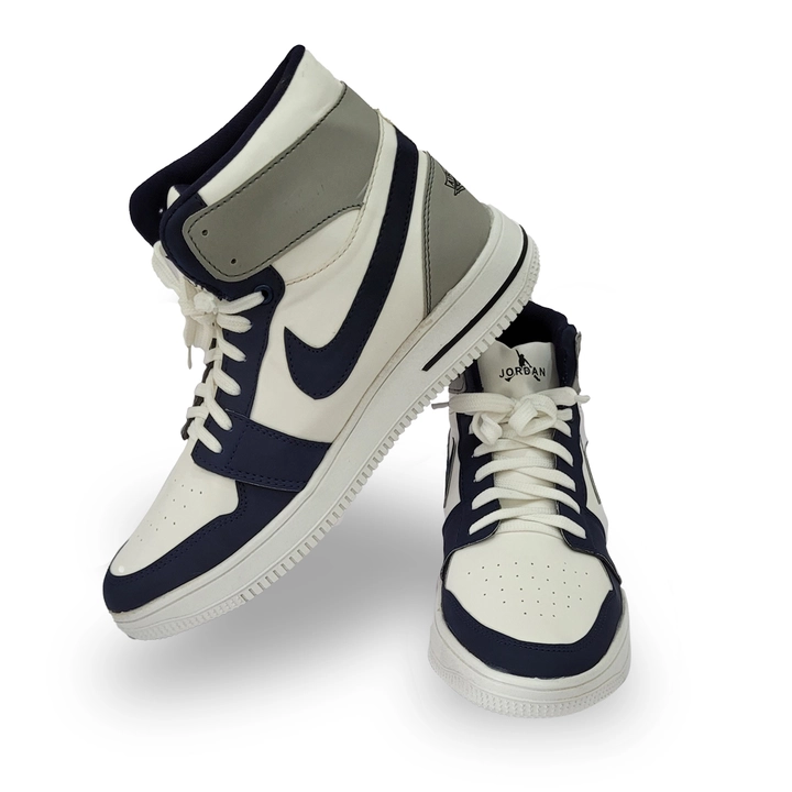 high top sneaker shoes  uploaded by Manish Enterprises on 7/26/2023