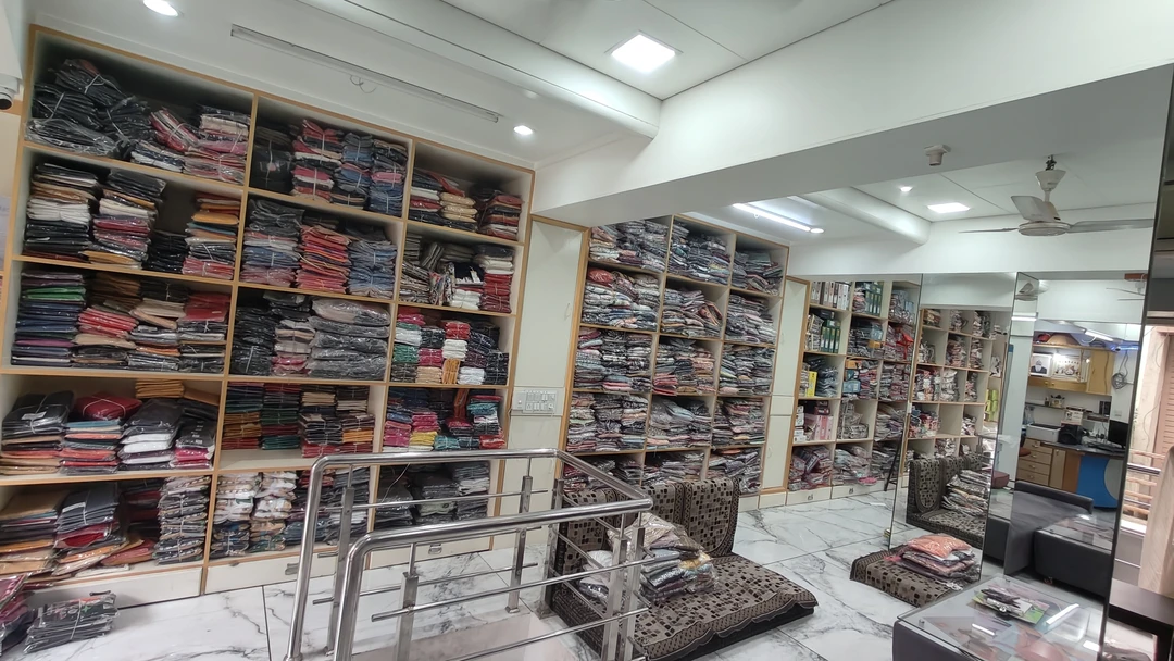 Shop Store Images of Mahadev cloth store