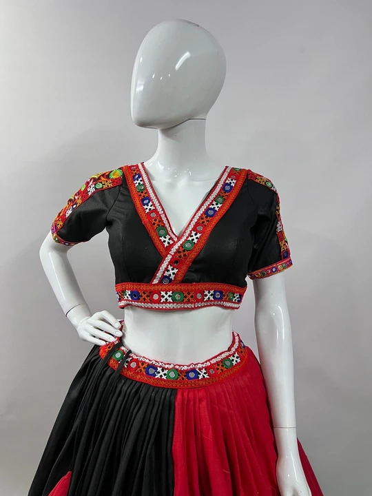 Product uploaded by Agarwal Fashion  on 7/27/2023