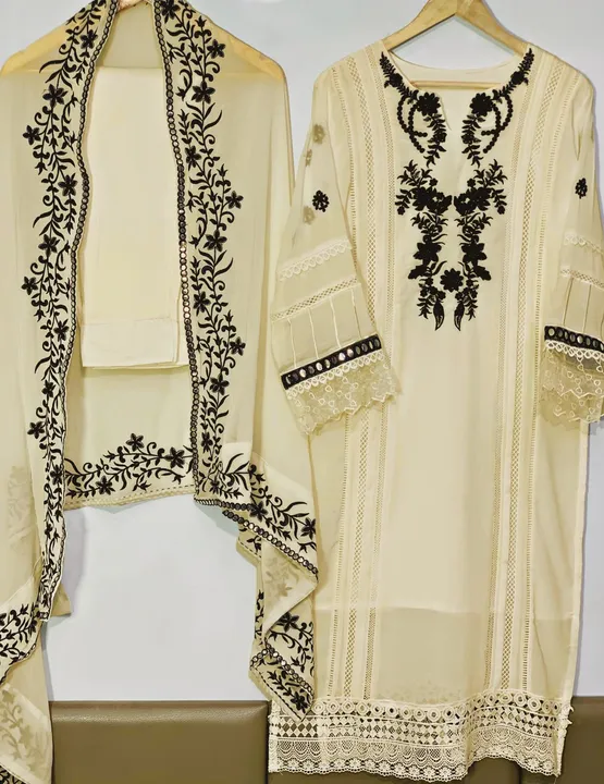  Pakistani suit uploaded by Ayush fashion on 7/27/2023
