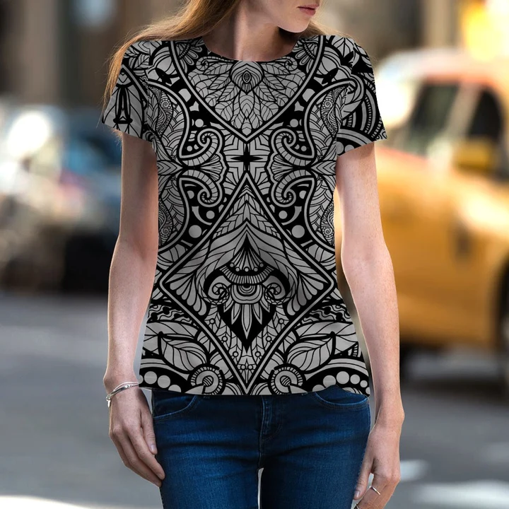 Ladies Tshirt  uploaded by Venner Fashion on 7/28/2023