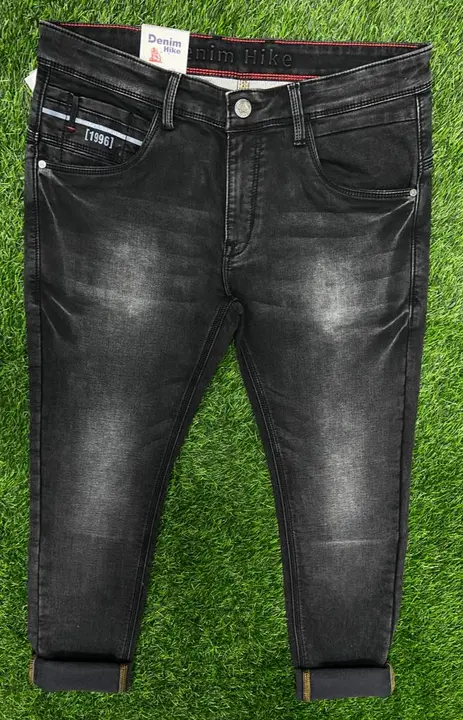 Premium denim jeans 
 Ratio 30-1,32-2,34-2,36-2,38-1
  uploaded by Flying killer on 7/29/2023