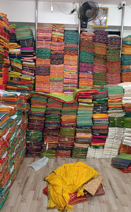 Warehouse Store Images of Shree Kuberji textile