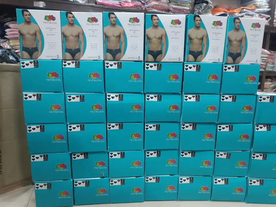 Post image MENS BRIEF 
BRAND - FRUIT OF THE LOOM &amp; FRENCHIE
BOX PACKING PRODUCT
SIZE - S TO 2XL (MIX).
QTY - 3200 PCS. 
MOQ - 100 PICS 
RATE - 60.
ONLY WHOLESALE

whatsapp catalog link..
https://wa.me/c/919913183849