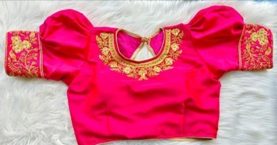 Embroidery ghoti hata blouse  uploaded by Puja's collection on 7/30/2023