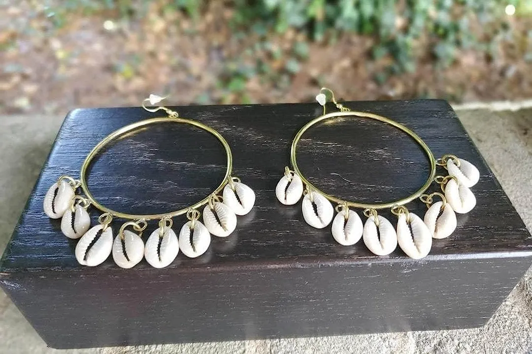 Cowrie Earrings uploaded by Basundhara_Creates on 7/30/2023