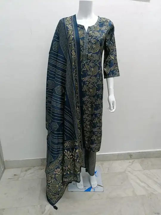 Modal Chanderi Foil Print With Embroidery Work 
Size - 40to 44
 uploaded by M.R Fashion on 7/31/2023