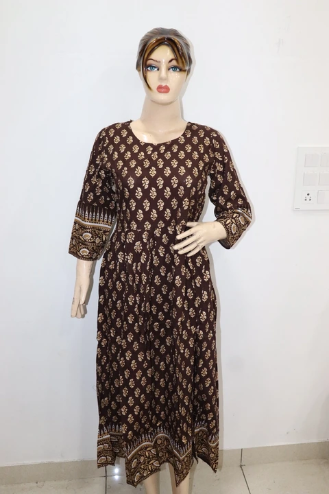 Rayon Anarkali printed kurti with duppata
Size: M,L,XL,XXL
Sleeves: 3/4th
Kurti length: 50inch
Duppa uploaded by Ganpati handicrafts  on 7/31/2023