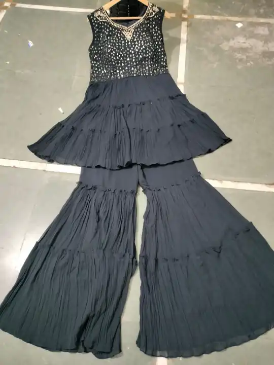 Dress uploaded by Tx market on 7/31/2023