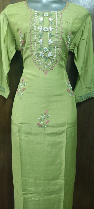 New dola silk  uploaded by Divyanshi boutiques on 7/31/2023