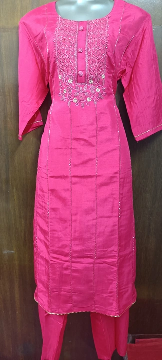 3 pcs set in dola silk uploaded by Divyanshi boutiques on 7/31/2023