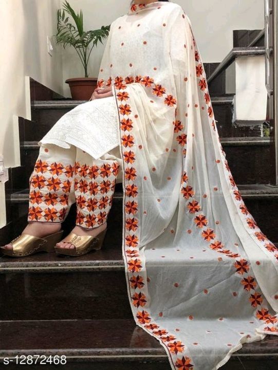 Women Cotton A-line Embroidered Long Kurti With Palazzos And Dupatta

Kurta Fabric: Cotton
Bottomwea uploaded by business on 3/18/2021