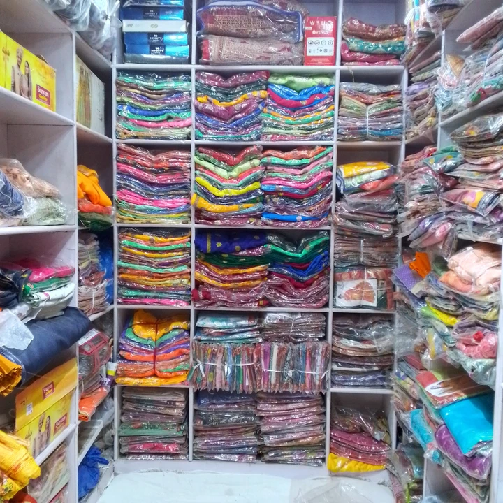 Factory Store Images of Riddhi Siddhi sari senter