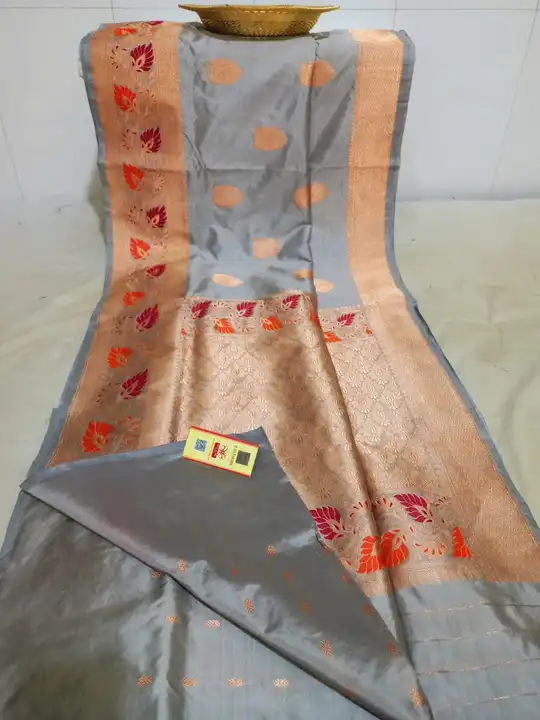 Banarasi Pure silk kattan saree handloom products  uploaded by I.M.creation on 8/1/2023
