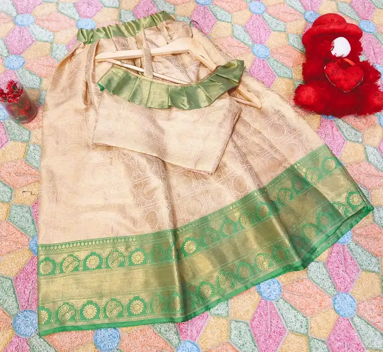 Product uploaded by Redymade banarasi crop top on 8/1/2023