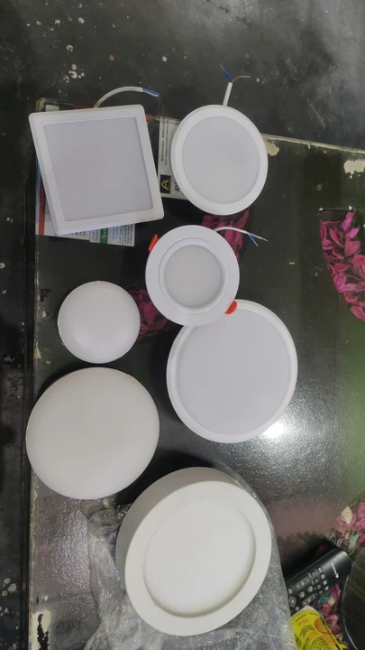All types surface painal silem painal  and consild down light available my company  uploaded by Future connect lighting on 8/2/2023