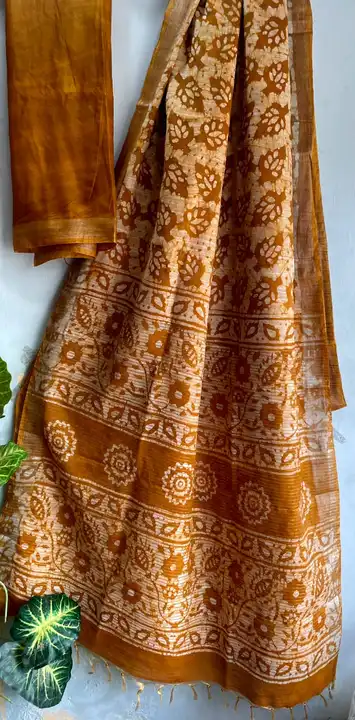 Linen slub saree  uploaded by Indiana Creations  on 8/2/2023