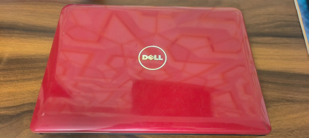 Dell laptop mini uploaded by Fashion_mart_24_ on 8/2/2023