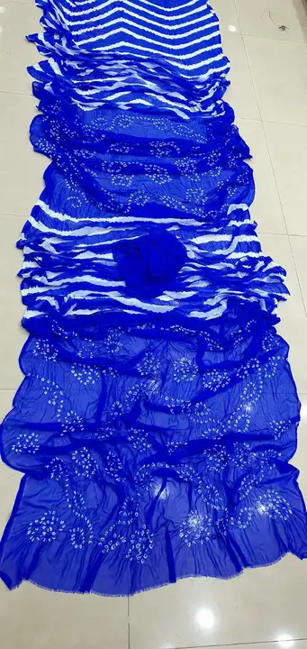 😍😍 New launch naajbin chiffon sholder pallu saree with running blouse 
😍book now 
😍😍. 650 frees uploaded by Shivaye _creation09 on 8/2/2023