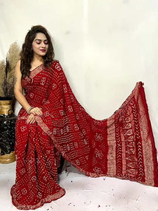 Modal silk fancy nakshi pallu saree uploaded by Arihant Bandhani's on 8/2/2023