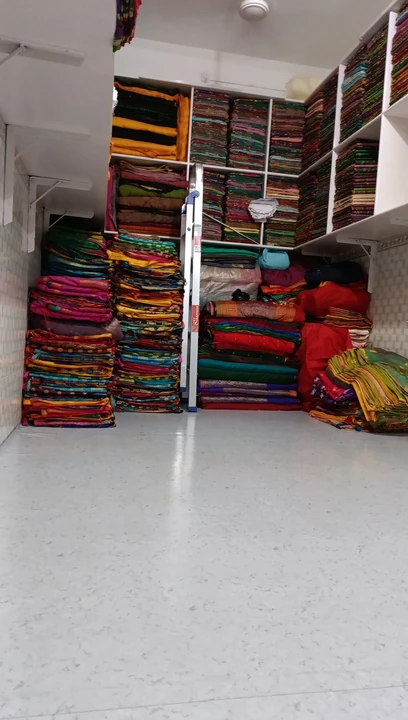 Warehouse Store Images of Sony Saree Centre