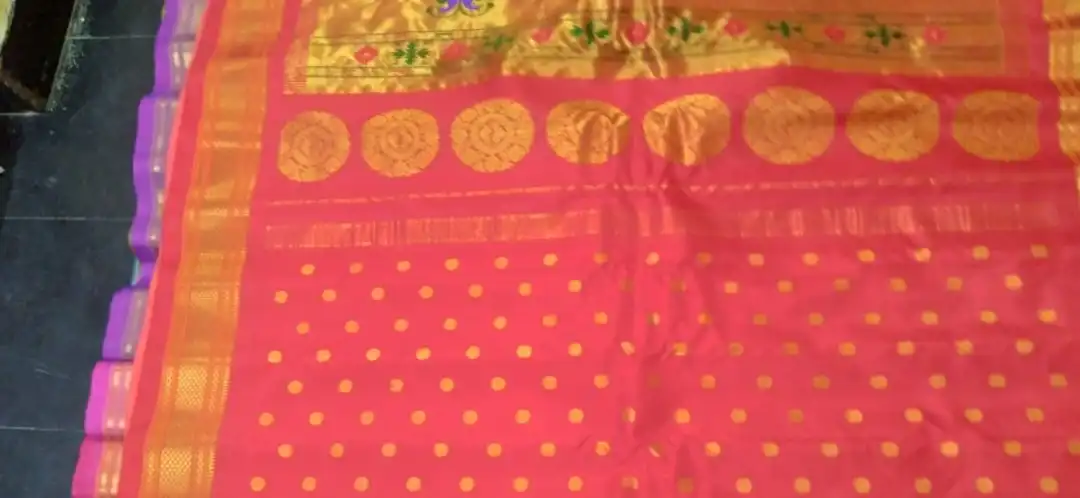 Product uploaded by Gadwal & paithani handloom silk sharres on 8/3/2023