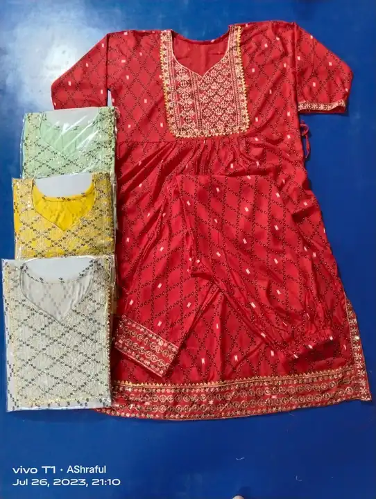 Post image I want 11-50 pieces of Kurta set at a total order value of 5000. Please send me price if you have this available.