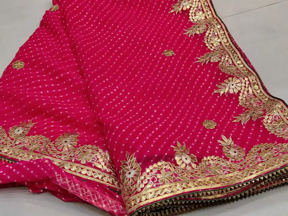 Sale sale sale 
😍🥰😍 *Swan Special lahriya modhtra CYC Pyour*😍🥰😍

😍🥰😍 *ALL R ORIGINAL CLICK* uploaded by Gotapatti manufacturer on 8/4/2023
