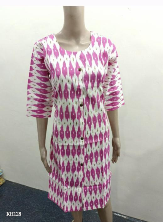 Cotton side cut straight kurti uploaded by Sk manufacturing on 8/4/2023