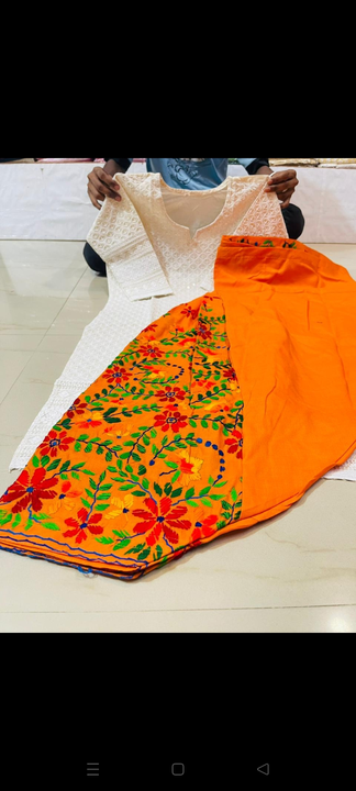 Chikan set uploaded by bholenathbotique_india on 8/4/2023