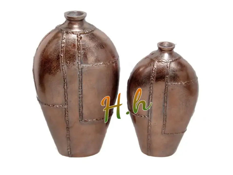 Vases uploaded by Hina Handicrafts on 8/4/2023