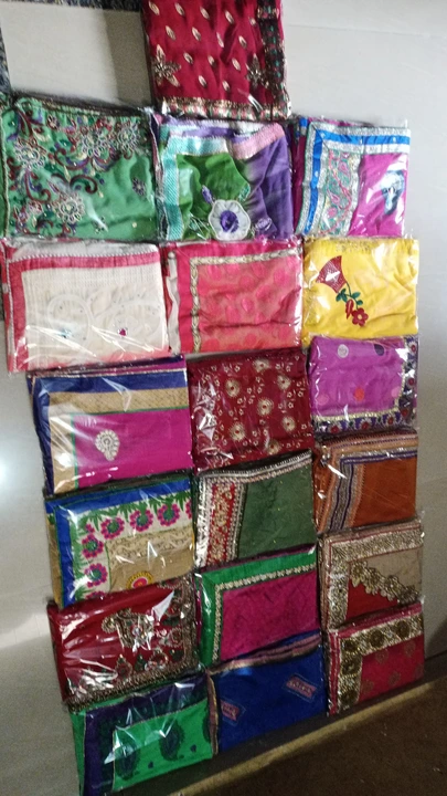 Work saree uploaded by GSK khanna fashion saree on 8/4/2023