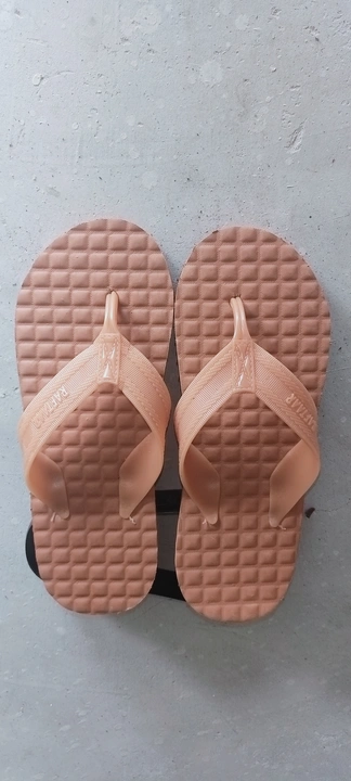 Mens chappal  uploaded by ARHAAN SLEEPER MANUFACTURER on 8/4/2023