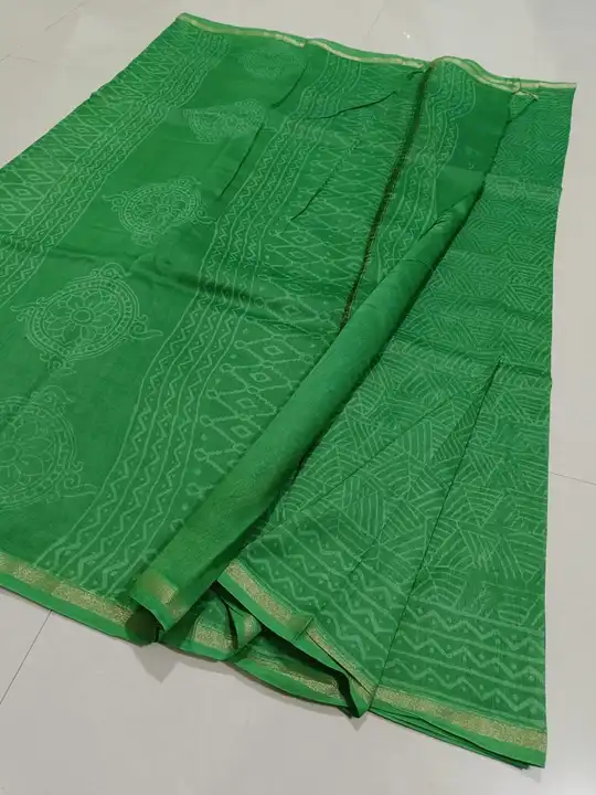 Handblock fancy self print chanderi saree uploaded by Virasat handloom chanderi on 8/4/2023