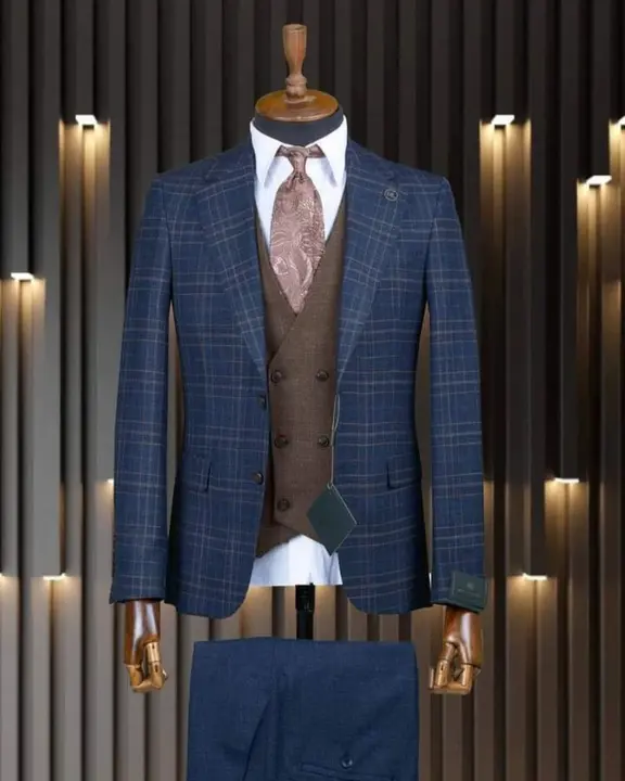 Men's suits  uploaded by business on 8/4/2023