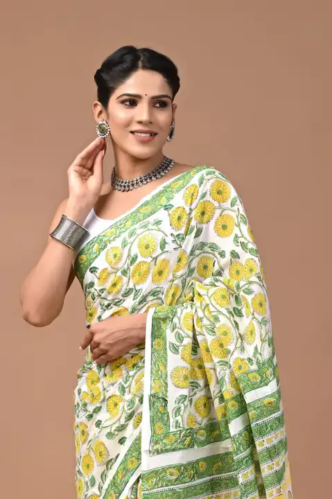 Printed cotton saree uploaded by Print Factory Bagru on 8/4/2023