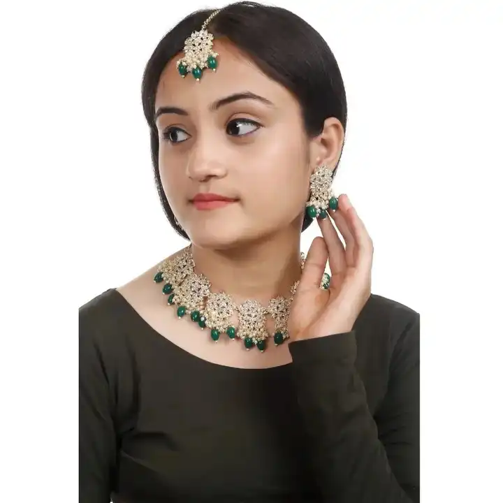 Alloy gold plated green jewellery set  uploaded by BookBaBa'S on 8/5/2023