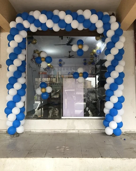 Kalyan balloon decoration Mumbai 8452819304 uploaded by business on 8/5/2023