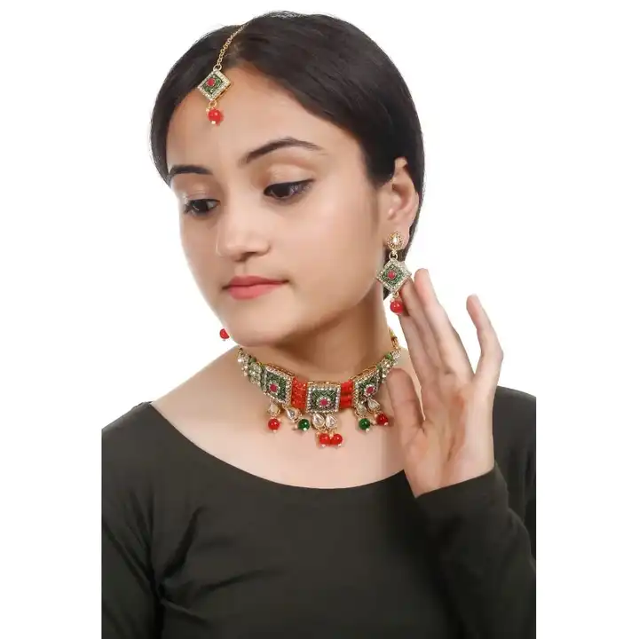Alloy stone jewellery set If someone tells you that you have enough jewelry and you do not need anym uploaded by BookBaBa'S on 8/5/2023