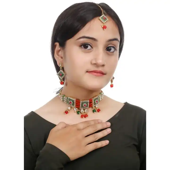 Alloy stone jewellery set If someone tells you that you have enough jewelry and you do not need anym uploaded by business on 8/5/2023