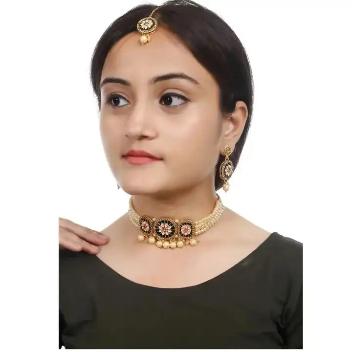 Stone jewellery sets  uploaded by BookBaBa'S on 8/5/2023